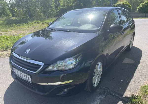 samochody osobowe Peugeot 308 cena 34000 przebieg: 240000, rok produkcji 2017 z Luboń